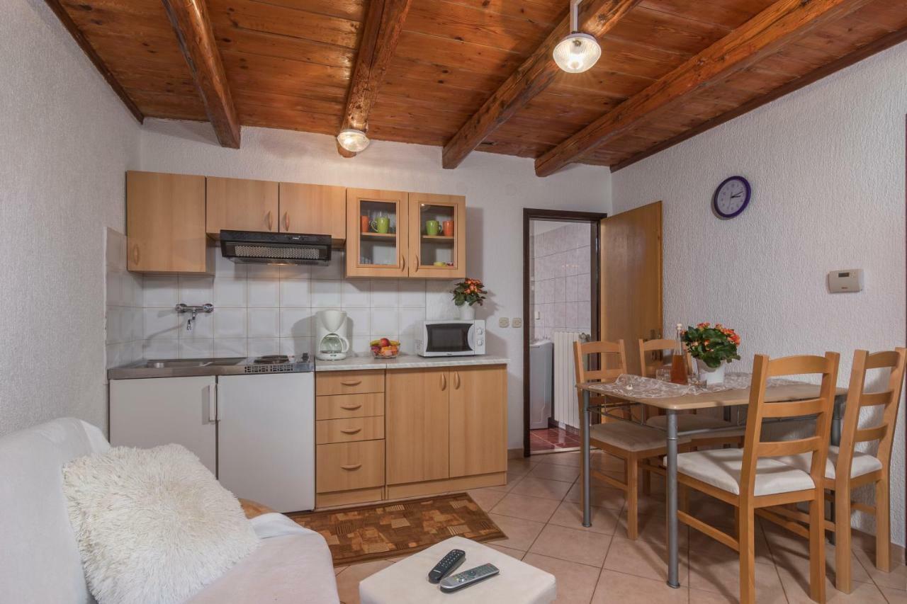 Apartmani Zikovic Poreč Eksteriør bilde