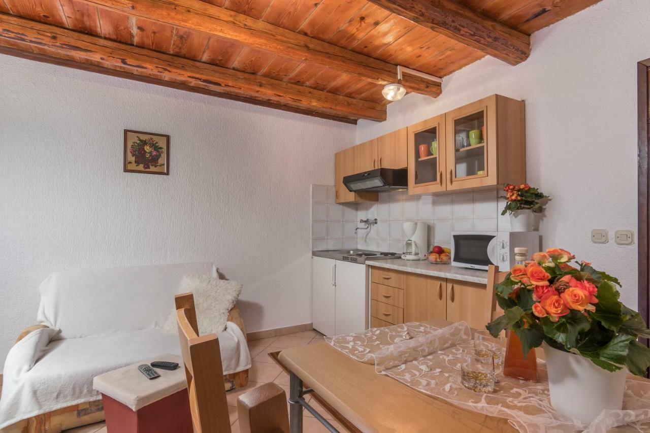 Apartmani Zikovic Poreč Eksteriør bilde