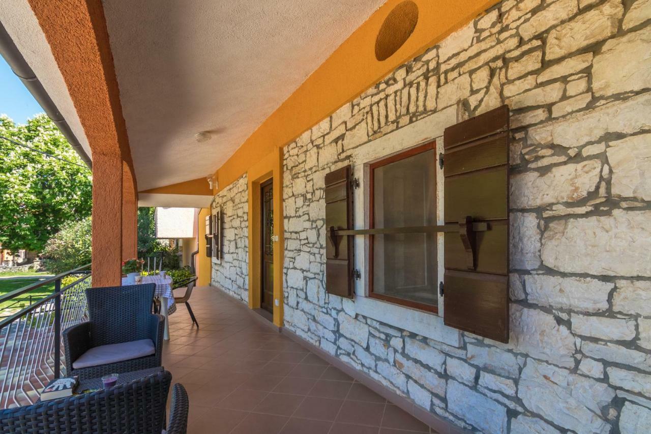 Apartmani Zikovic Poreč Eksteriør bilde