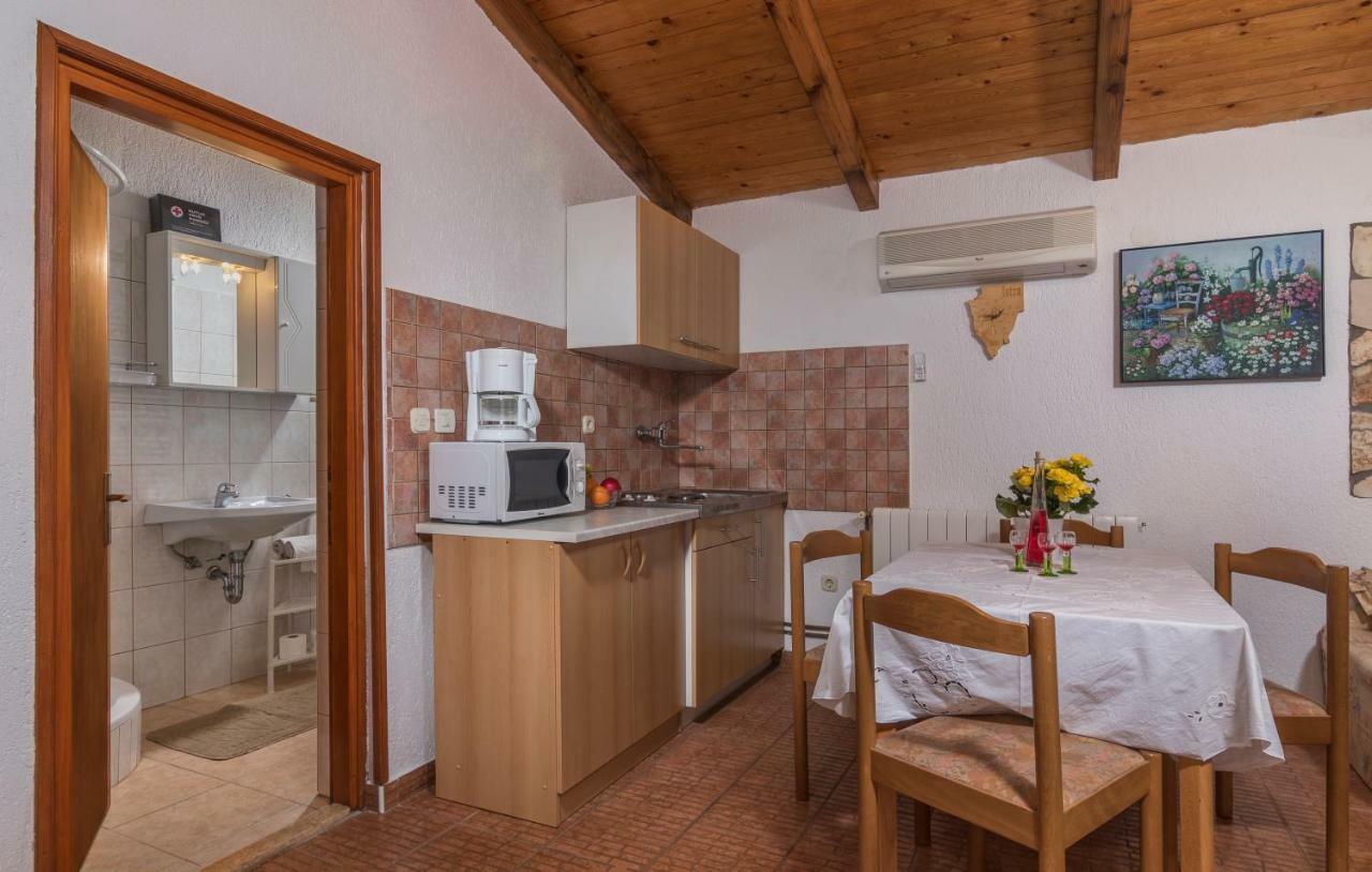 Apartmani Zikovic Poreč Eksteriør bilde