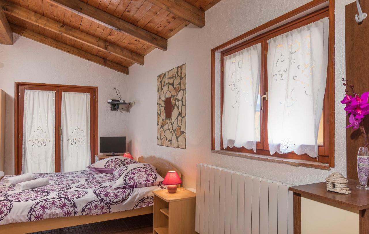Apartmani Zikovic Poreč Eksteriør bilde